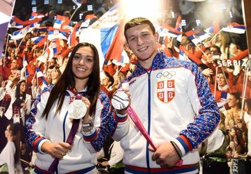 Naš Nemanja Majdov sa Ivanom Maksimović srebrnom iz Londonda oržao olimpijski čas na sajmu sporta 