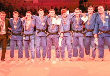 Zvezdin džudista Tangrijev u polufinalu Olimpijskih igara 
