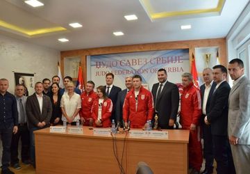 Milica i Nemanja ponos Crvene zvezde 