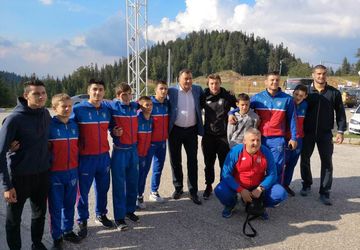 Predsednik Dodik posetio Nemanju Majdova na Jahorini 
