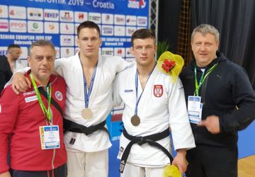 Trijumf Milana Bunčića, Stefan Majdov bronzani u Dubrovnku 