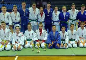 Zvezdin podmladak blistao u Vršcu i Jagodini 