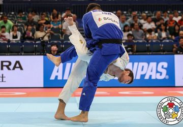 Nemanja Majdov u polufinalu SP u Tokiju 