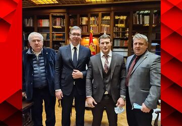 Predsednik Srbije Aleksandar Vučić sastao se sa Nemanjom Majdovim 