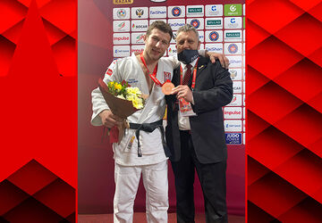 Nemanja Majdov jači i od povrede 