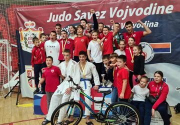 Zvezdin podmladak najuspešniji na turniru u Novom Sadu 
